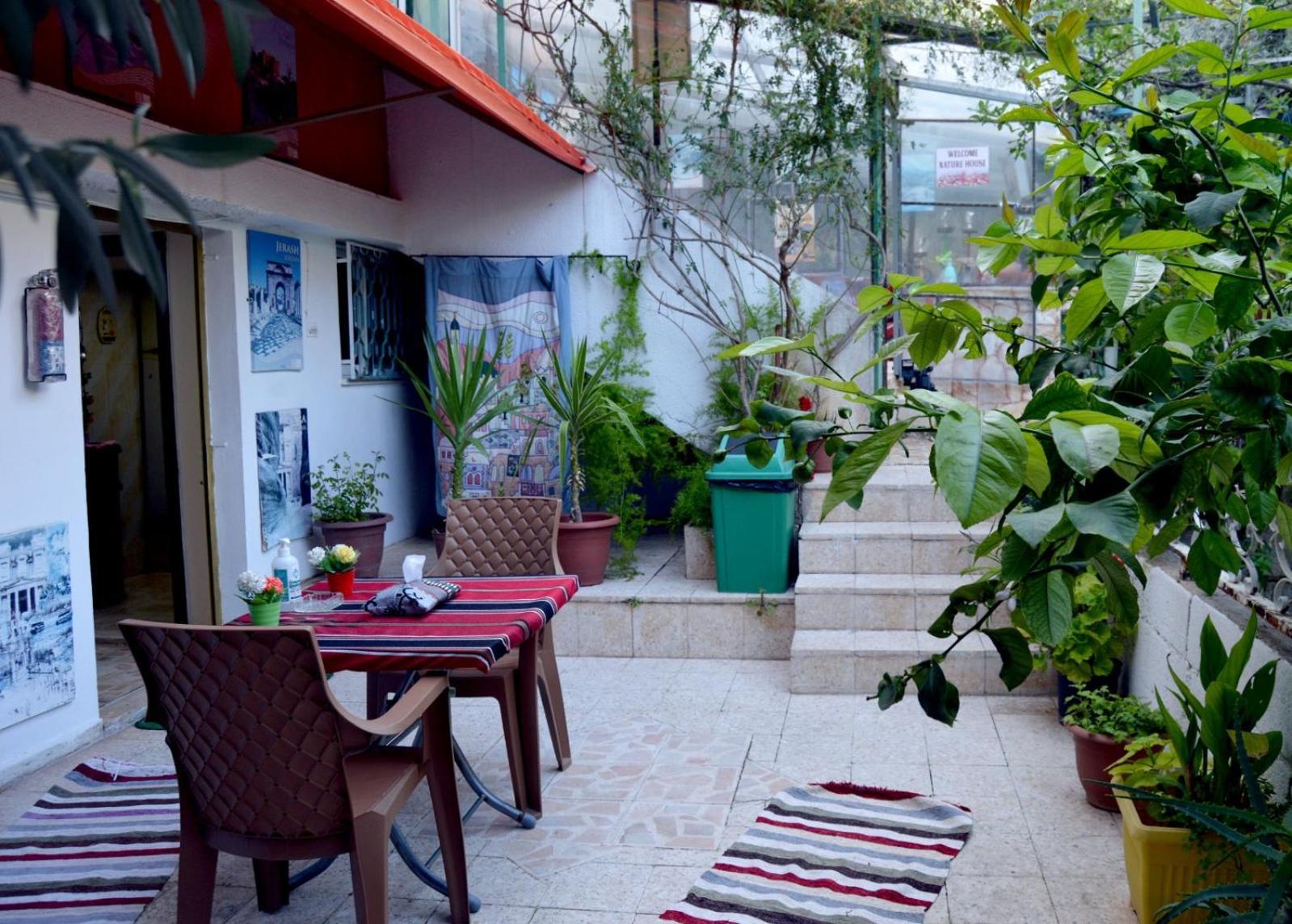 بيت الطبيعة Nature House Jarash Extérieur photo